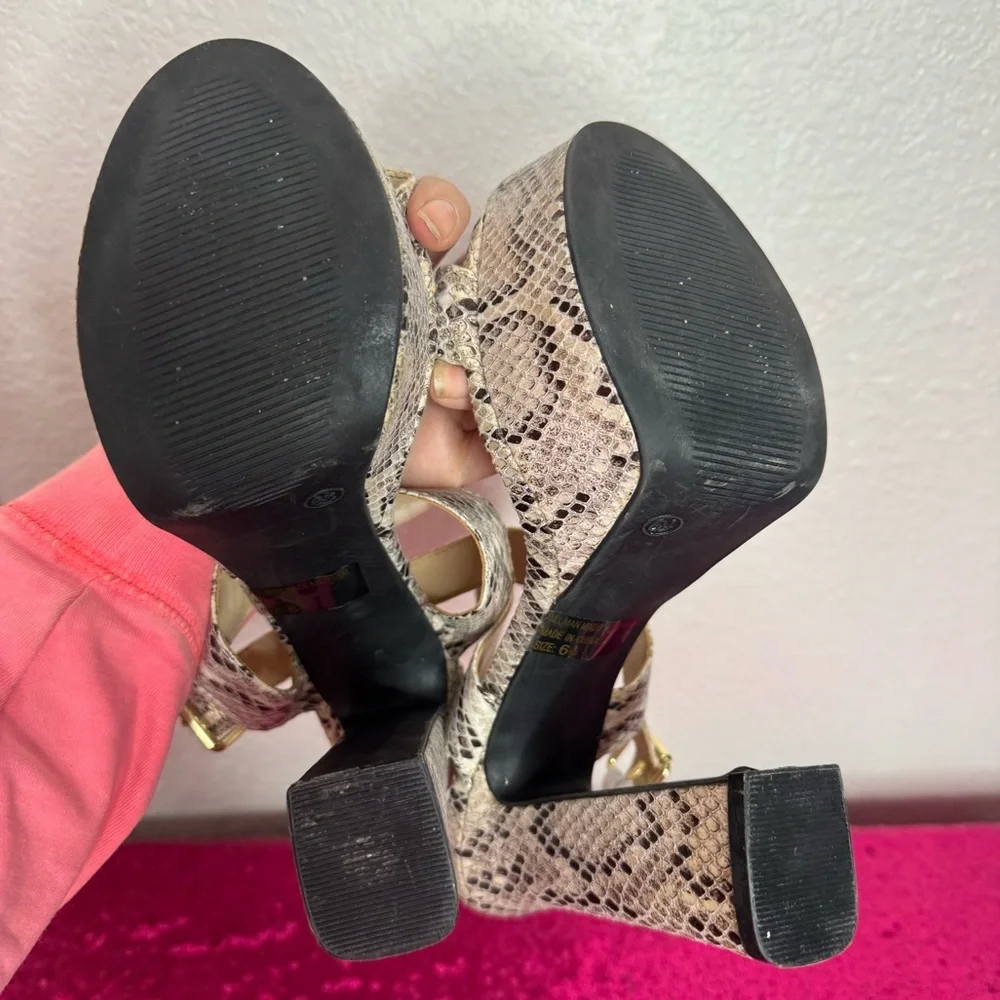 FASHION NOVA 🐍 Snakeskin Platform Open-Toe Block Heels (Women’s 6.5)